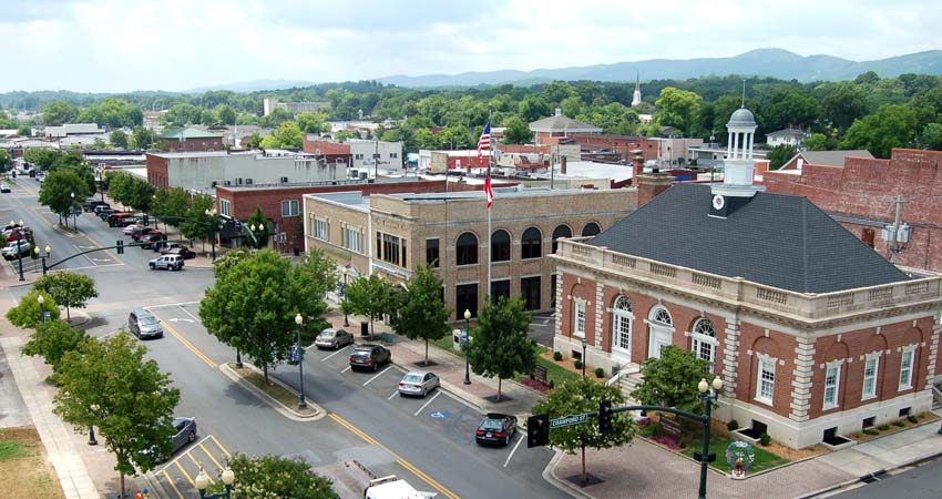 20 Best Deals on Colleges that Don't Require the SAT - Great College Deals