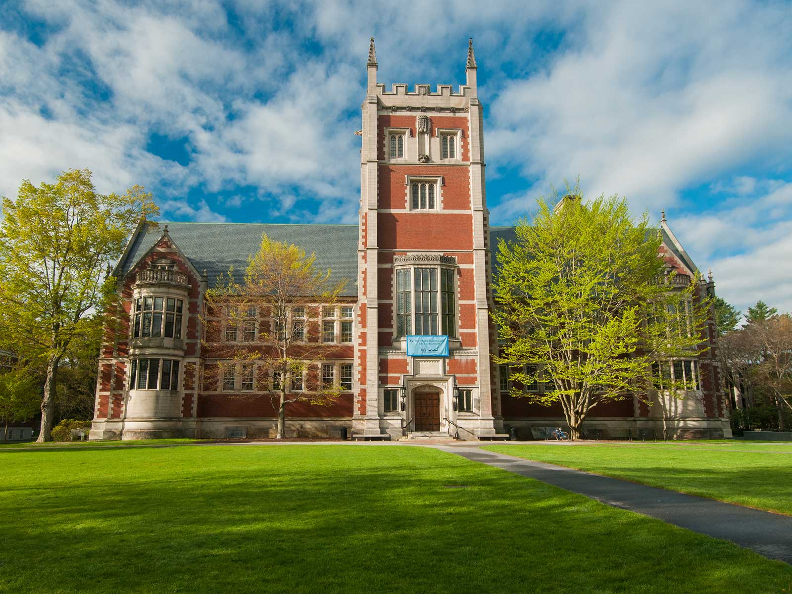 Bowdoin College Great College Deals