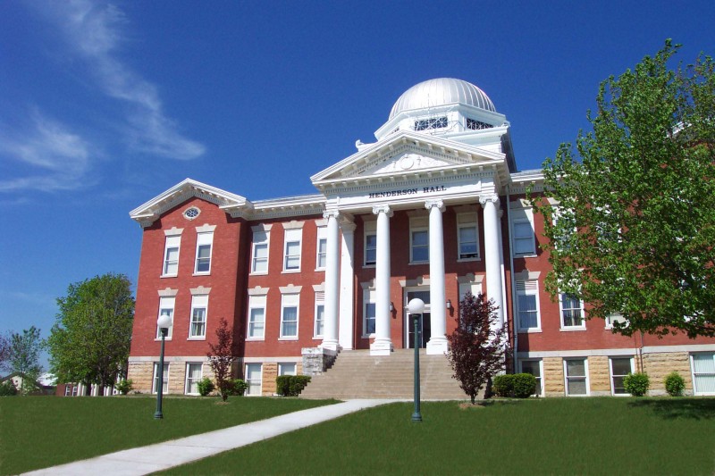 Best Small College Deals for Social Types