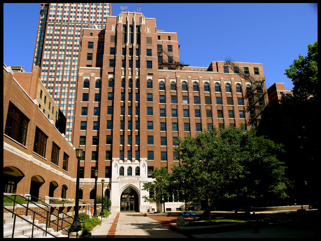 Moody Bible Institute Great College Deals