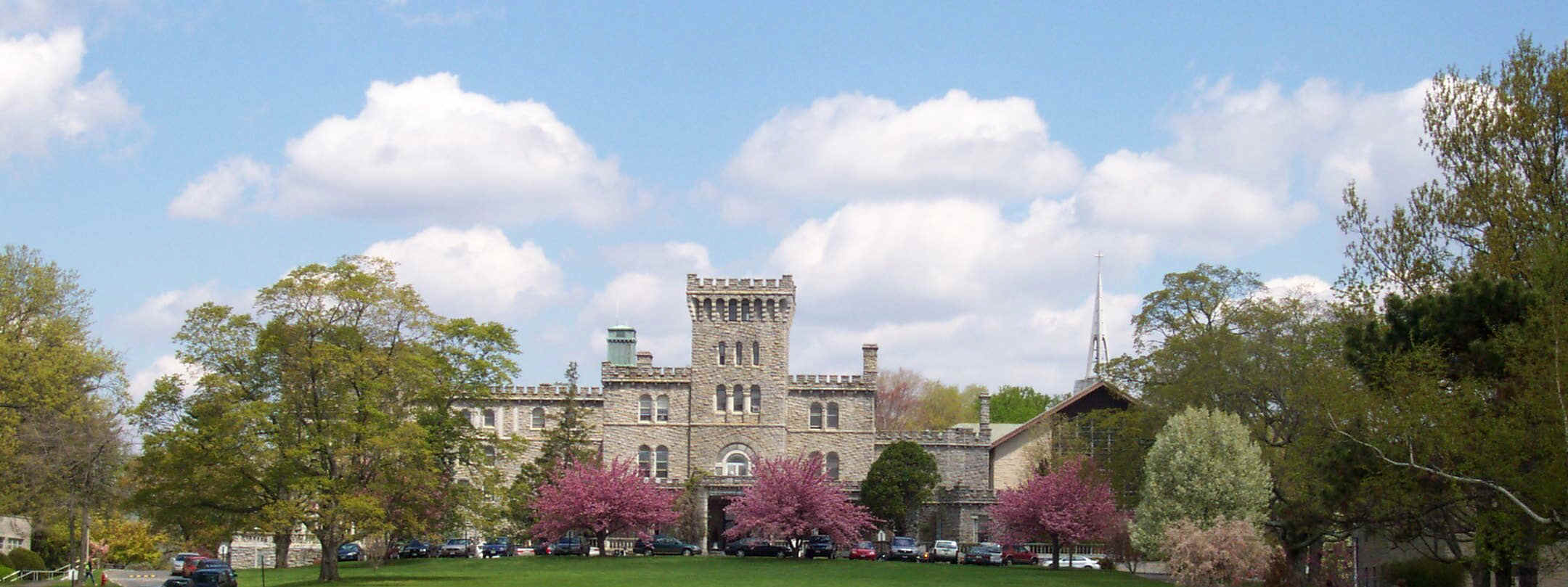 Manhattanville College - Great College Deals