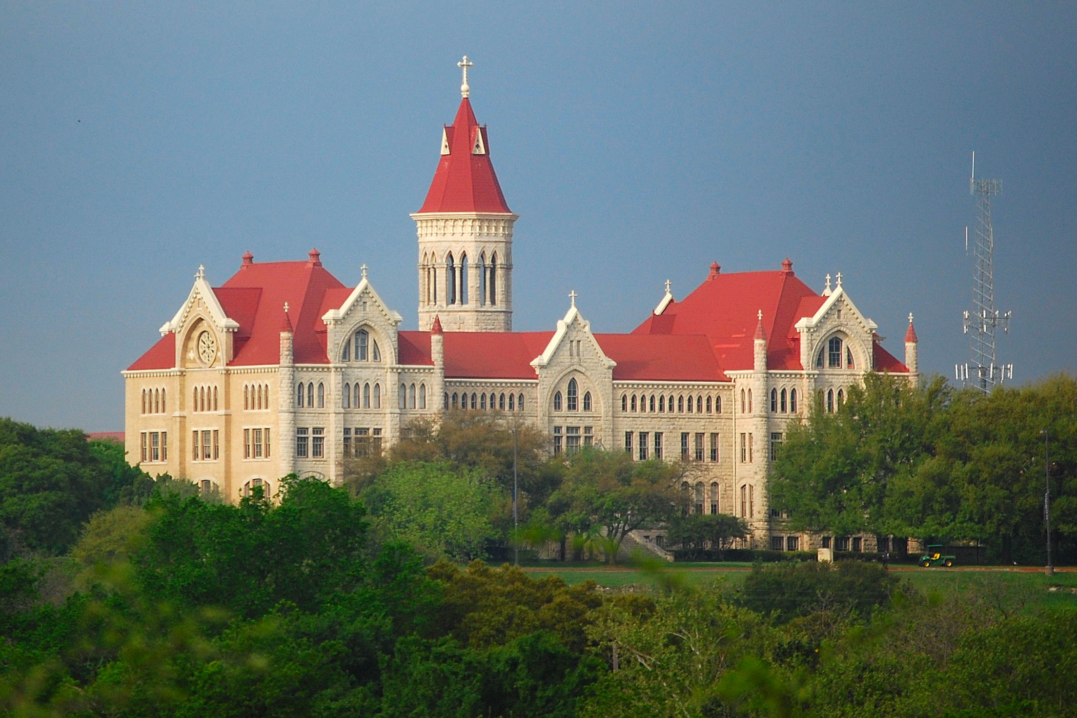 saint-edward-s-university-great-college-deals
